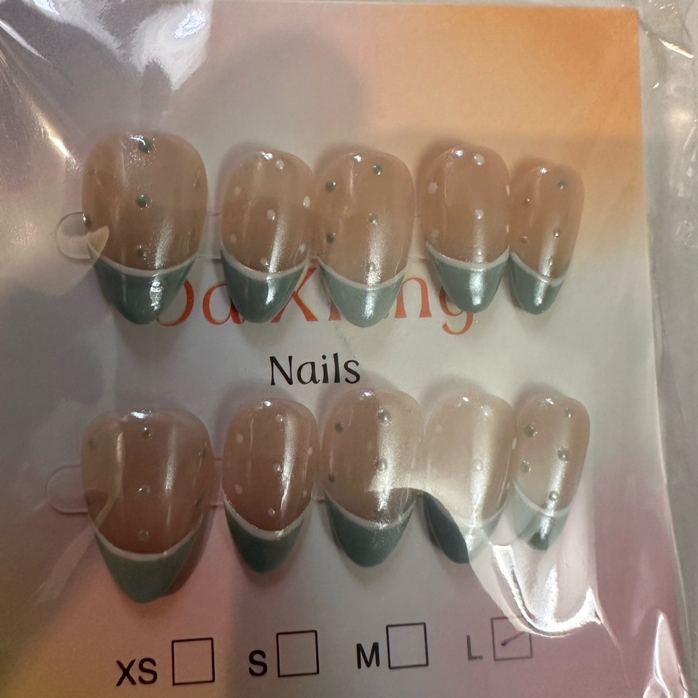 Handmade press on nails size M and L - Picture 10 of 14